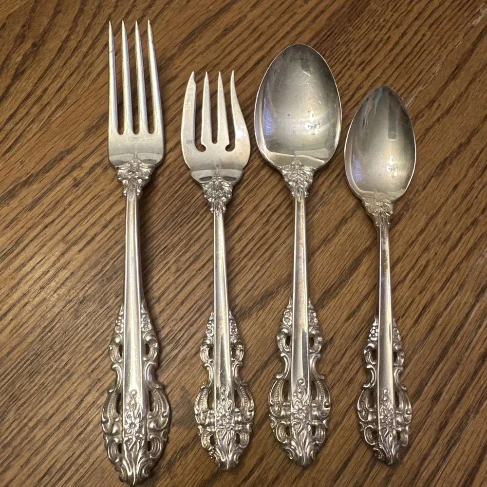 Reed & Barton Elite Silverplate Chambord Setting For 4‎ 1985